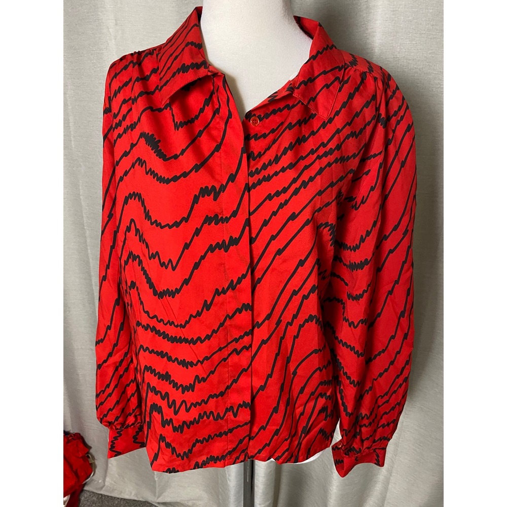 Vintage Shapely Red Black Abstract Squiggle Stripe Button Down Blouse 80s 90s 12
